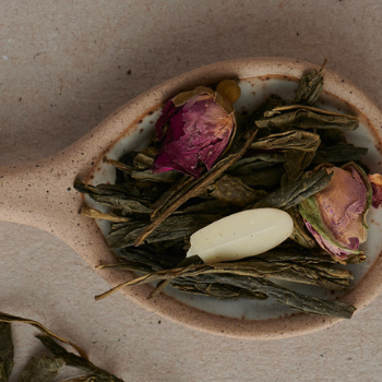 Exploring Greek Herbal Wonders: The Benefits of Our Curated Teas